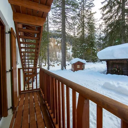 Wildhomes Wild Wolf Courmayeur